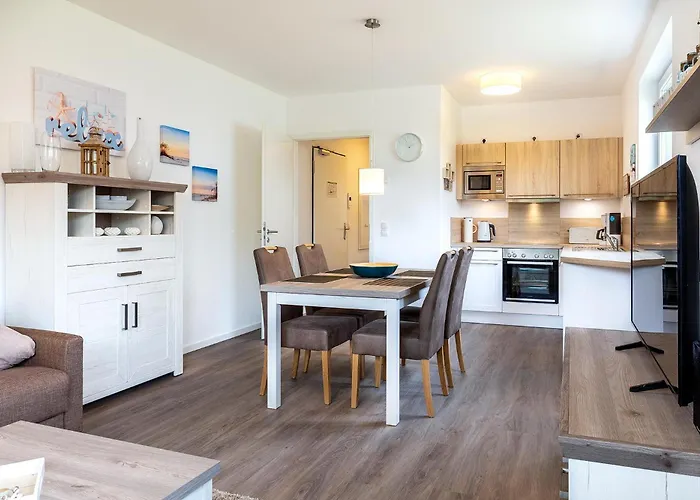 Ostseeallee Ostseeallee 3-19 4*